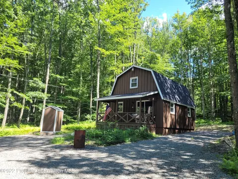 4004 Lakeview Rd, Susquehanna, PA 18847