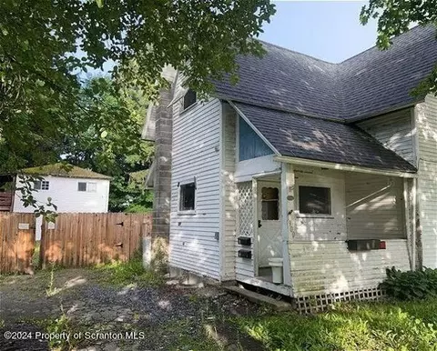 265 Chase Ave, Hallstead, PA 18822