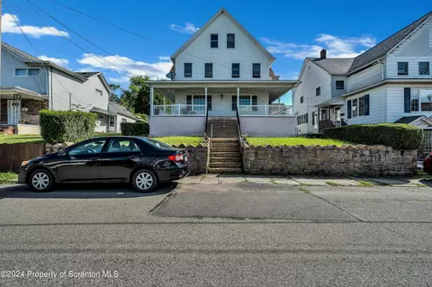 430-432 Leggett St, Scranton, PA 18508