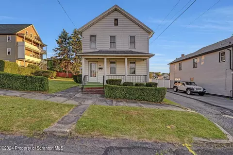 538 Pear St, Scranton, PA 18505