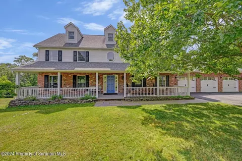 290 Stanton Town Rd, Dalton, PA 18414