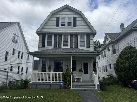 1005 N Webster Ave, Scranton, PA 18510