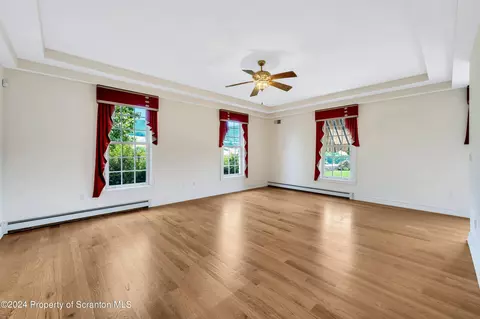 Living - 2116 Laurel Hill Rd, Clarks Summit, PA 18411 photo 5 of 7