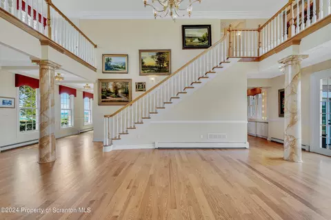 Entry Way - 2116 Laurel Hill Rd, Clarks Summit, PA 18411 photo 3 of 7