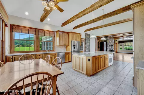 Kitchen - 2116 Laurel Hill Rd, Clarks Summit, PA 18411 photo 4 of 6