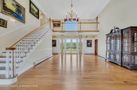 Entry Way - 2116 Laurel Hill Rd, Clarks Summit, PA 18411 photo 1 of 7