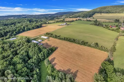 View/Area - 2116 Laurel Hill Rd, Clarks Summit, PA 18411 photo 9 of 13