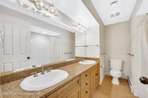 Bath - 2116 Laurel Hill Rd, Clarks Summit, PA 18411 photo 6 of 9