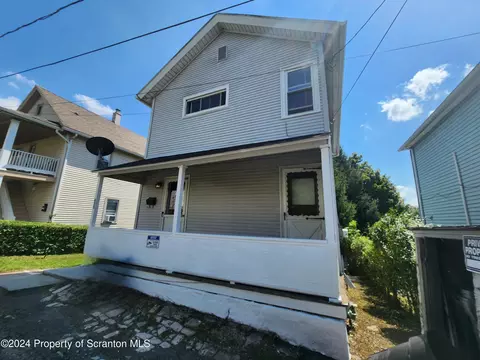 635 E Rear Elm St, Scranton, PA 18505