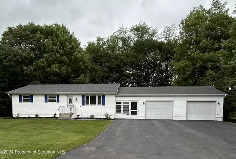 410 Ash St, Vandling, PA 18421