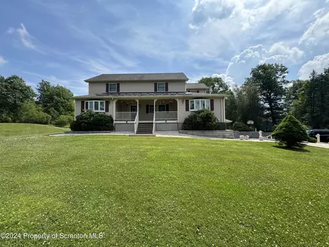 101 Wellington Ln, North Abington, PA 18414