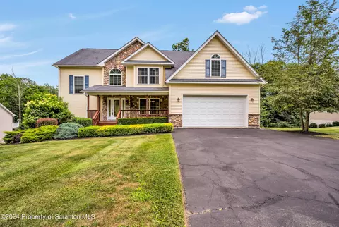 448 Dellert Dr, Clarks Summit, PA 18411