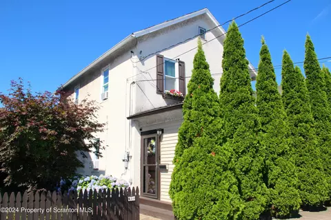 630 Brook St, Scranton, PA 18505