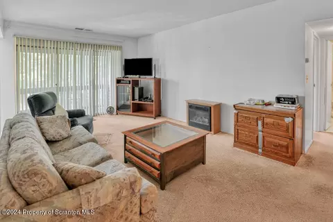Living - 1611 Summit Pointe, Scranton, PA 18508 photo 1 of 1
