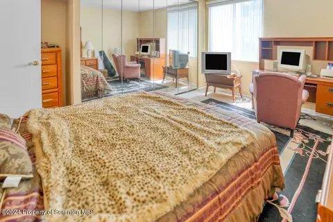 Bedroom - 1611 Summit Pointe, Scranton, PA 18508 photo 3 of 3