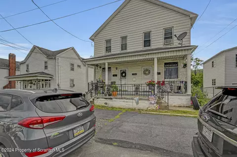 607-609 Watt St, Duryea, PA 18642