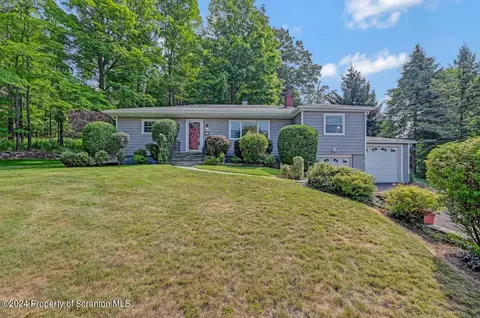 100 Buckhill, Waverly, PA 18471