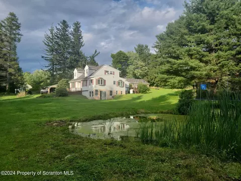 98 Novitsky Rd, Scott Twp, PA 18447
