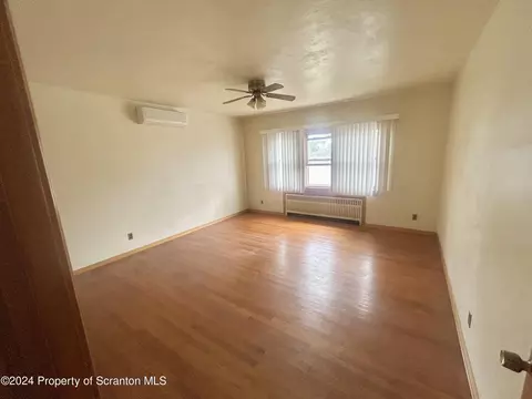 Living - 605 Clark St, Old Forge, PA 18518 photo 4 of 4