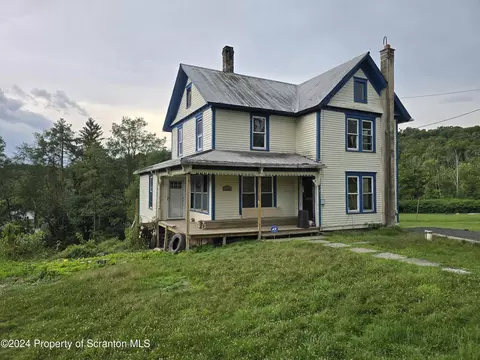 156 Academy St, Springville, PA 18844