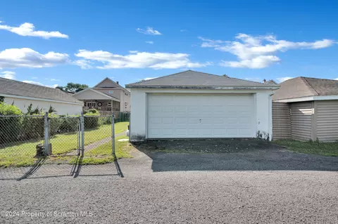 436 16th Ave, Scranton, PA 18504 photo 5