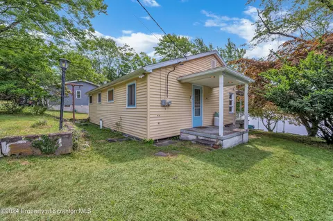 116 George Dr, Jefferson Twp, PA 18436