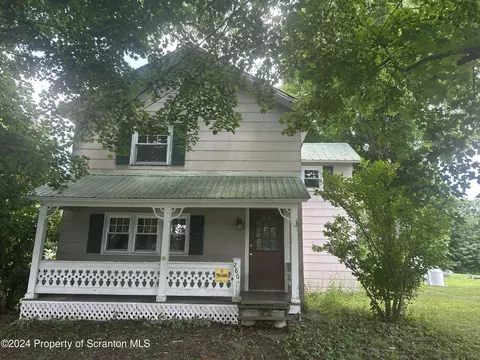 286 Orchard Rd, Great Bend, PA 18821