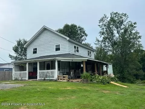 851 Maplewood Rd, Lake Ariel, PA 18436