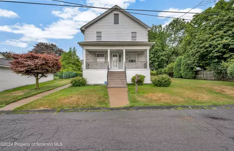 1101 Witko St, Dickson City, PA 18519