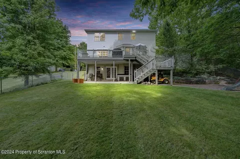 1102 Witko St, Dickson City, PA 18519 photo 4