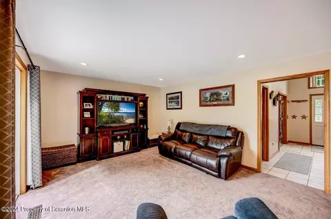 1102 Witko St, Dickson City, PA 18519 photo 11
