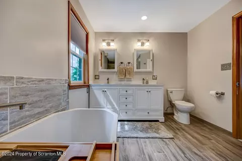 1102 Witko St, Dickson City, PA 18519 photo 45