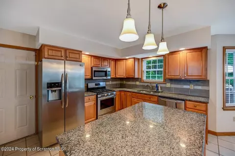 1102 Witko St, Dickson City, PA 18519 photo 23