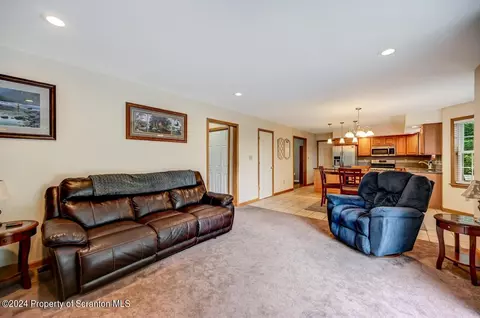 1102 Witko St, Dickson City, PA 18519 photo 12
