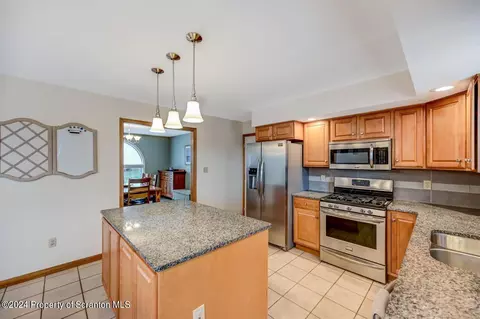 1102 Witko St, Dickson City, PA 18519 photo 17