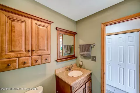 1102 Witko St, Dickson City, PA 18519 photo 27