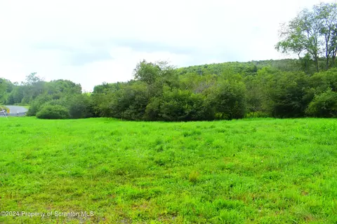 Holbrook Road, Montrose, PA 18801