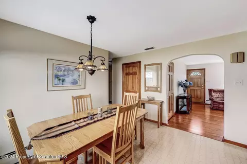 261 E Morton St, Old Forge, PA 18518 photo 15