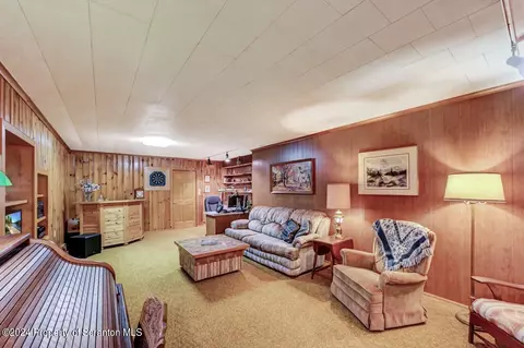 261 E Morton St, Old Forge, PA 18518 photo 49
