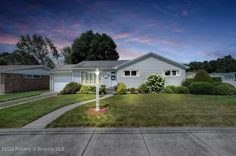 261 E Morton St, Old Forge, PA 18518