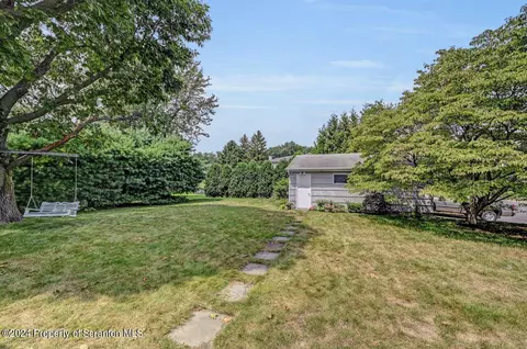 261 E Morton St, Old Forge, PA 18518 photo 54