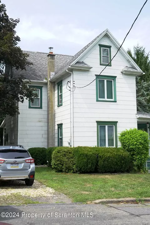 419 Hudson St, Moosic, PA 18507
