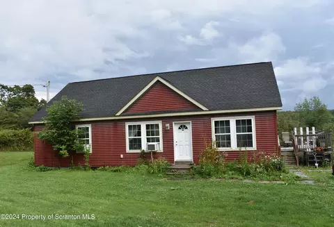 728 Three Lakes Rd, New Milford, PA 18834
