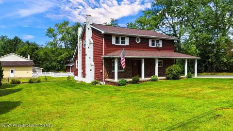 833 Justus Blvd, Scott Twp, PA 18447