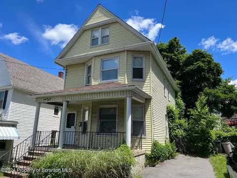 1125 Ash St, Scranton, PA 18510