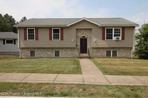 2804 Cedar Ave, Scranton, PA 18505