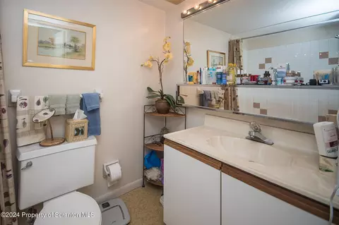 1311 Summit Pointe, Scranton, PA 18512 photo 20