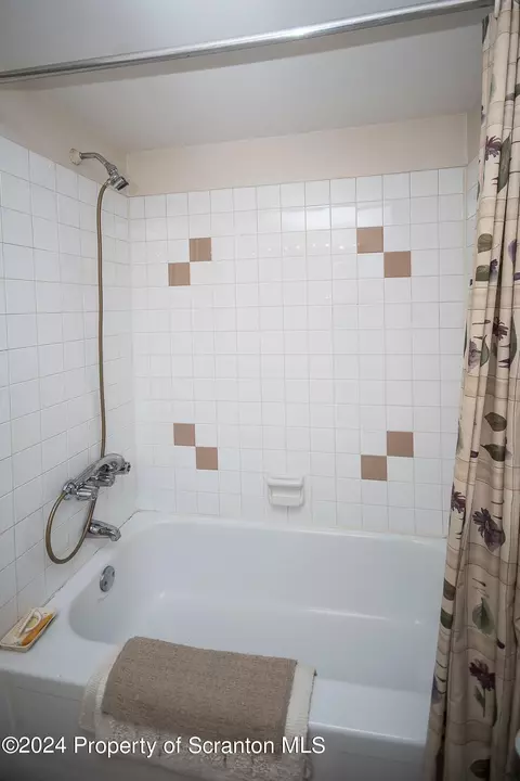 1311 Summit Pointe, Scranton, PA 18512 photo 22