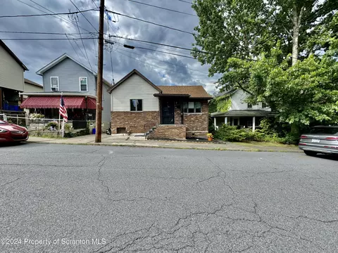 107 Dolph St, Olyphant, PA 18447