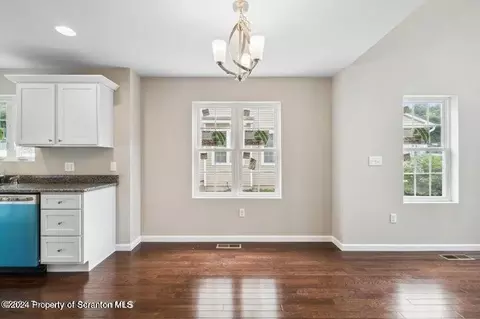 627 1st St, Eynon, PA 18403 photo 28